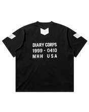 Load image into Gallery viewer, DIARY BLACK BULLDOG CONSTRUCTED T-SHIRT
