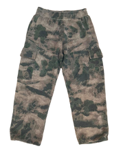 Load image into Gallery viewer, DIARY CAMO CONSTRUCTED BAGGY CARGO SWEATPANT
