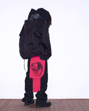 Load image into Gallery viewer, DIARY 'UPTOWN' RAW BLACK JAPANESE DENIM DOUBLE KNEE
